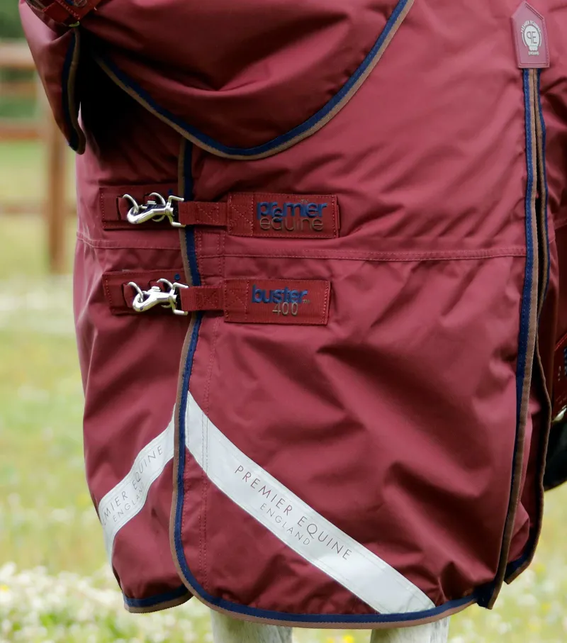 Premier Equine Buster 400g Turnout Rug With Snug-Fit Neck Cover Burgundy 4 Premier Equine Buster 400g Turnout Rug With Snug-Fit Neck Cover Burgundy - Image 4