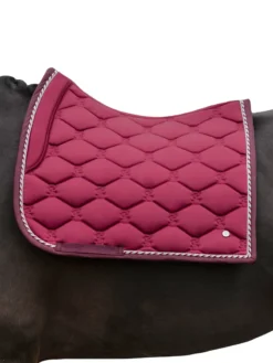 Ps Of Sweden Signature Dressage Saddle Pad - Ruby Wine - Full 6 Ps Of Sweden Signature Dressage Saddle Pad - Ruby Wine - Full -Lemieux Shop DSC 1081 1 rubywine 2