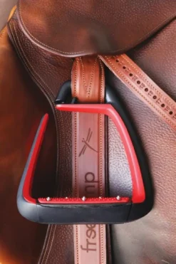 Freejump Classic Wide Stirrup Leathers Black 9 Freejump Classic Wide Stirrup Leathers Black -Lemieux Shop Freejump Classic Wide Stirrup Leathers 5