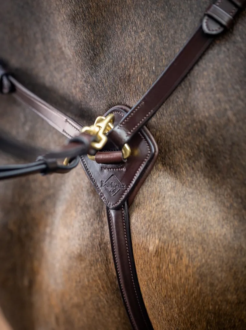 LeMieux Breastplate With Detachable Martingale Havana-Brass 2 LeMieux Breastplate With Detachable Martingale Havana-Brass - Image 2