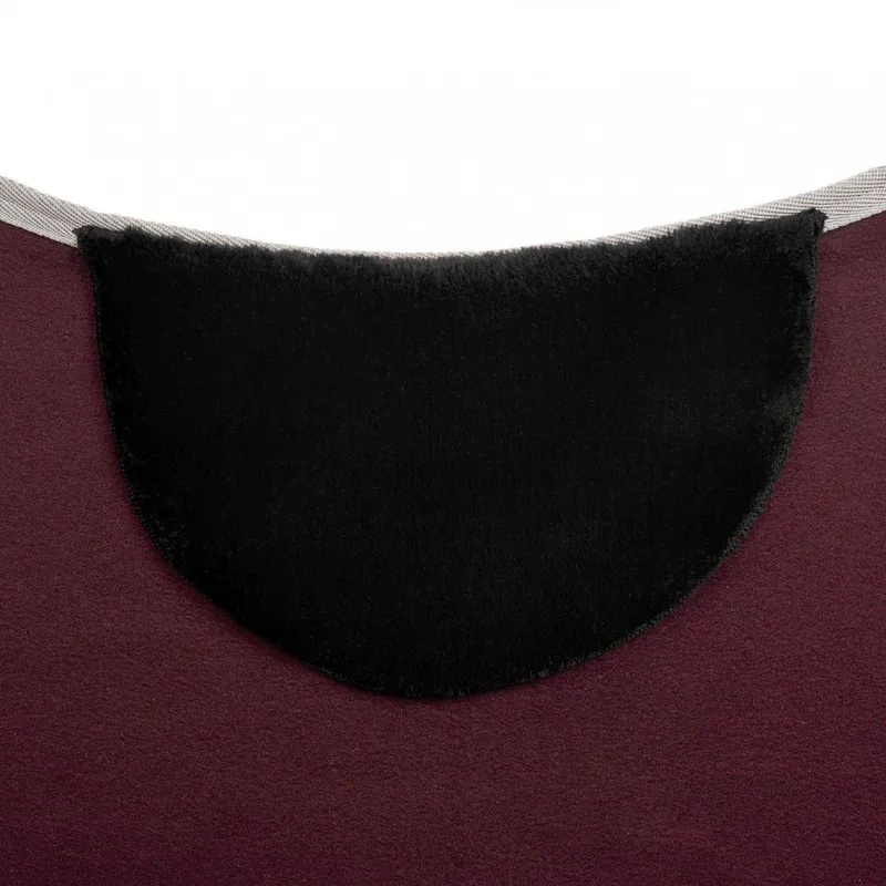 LeMieux Arika Jersey-Tek Rug Burgundy 3 LeMieux Arika Jersey-Tek Rug Burgundy - Image 3