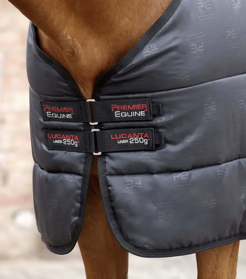 Premier Equine 250g Lucanta Rug Liner Black 3 Premier Equine 250g Lucanta Rug Liner Black - Image 3
