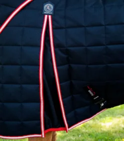 Premier Equine Lucanta 450g Stable Rug With Neck Cover Black -Lemieux Shop Lucanta Stable 450g with Detachable Neck Black 4