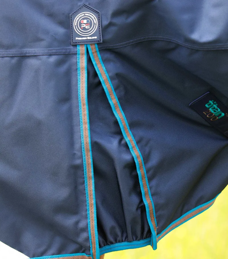 Premier Equine Titan 200g Turnout Rug With Snug-Fit Neck Cover Navy 4 Premier Equine Titan 200g Turnout Rug With Snug-Fit Neck Cover Navy - Image 4