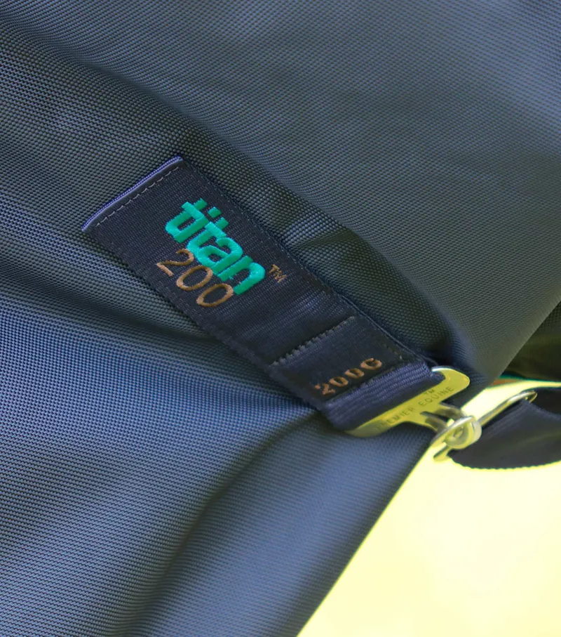 Premier Equine Titan 200g Turnout Rug With Snug-Fit Neck Cover Navy 5 Premier Equine Titan 200g Turnout Rug With Snug-Fit Neck Cover Navy - Image 5