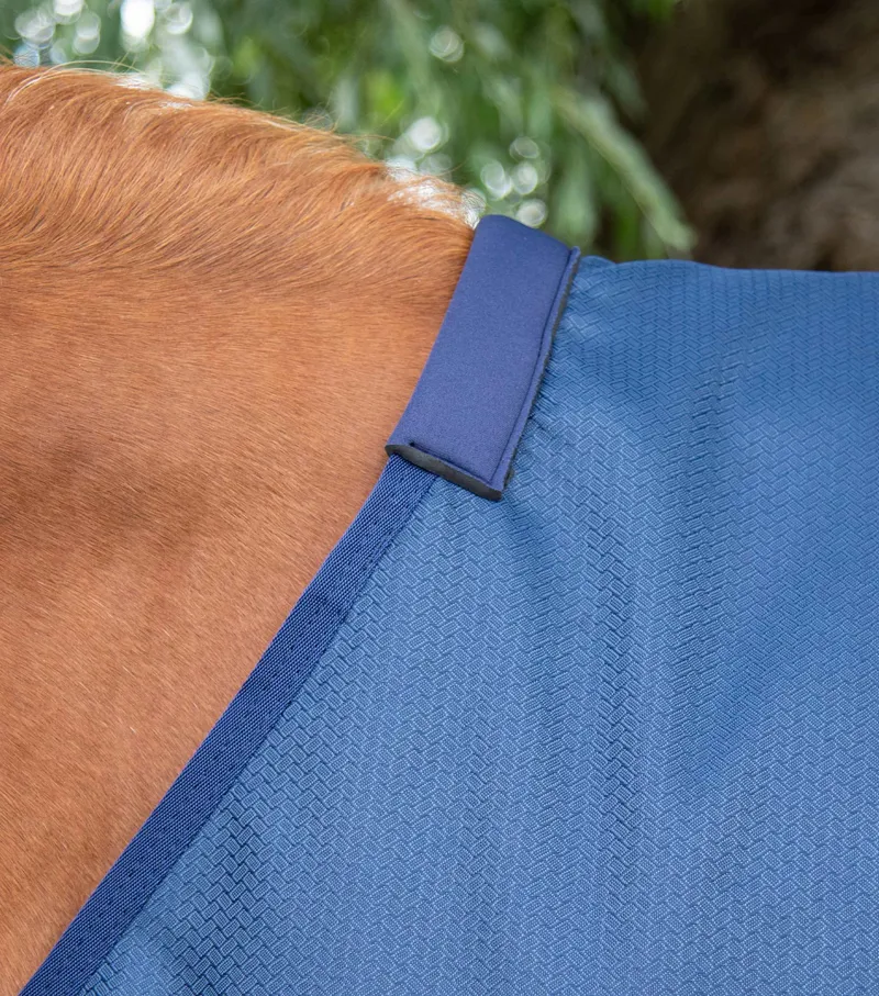 Premier Equine Akoni 0g Original Turnout Rug Navy 2 Premier Equine Akoni 0g Original Turnout Rug Navy - Image 2