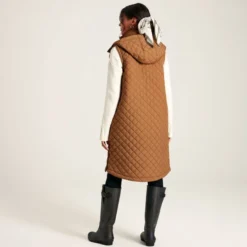 Joules Women's Chatsworth Longline Quilted Gilet - Rust -Lemieux Shop chatham gilet rust 1