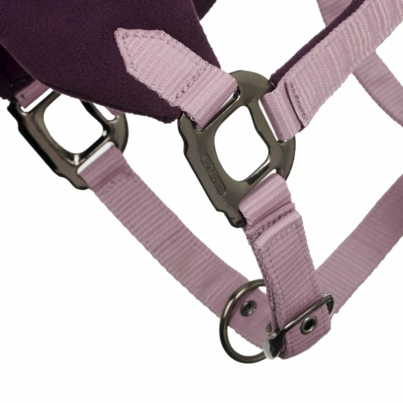 LeMieux Vogue Fleece Headcollar With Rope Fig 5 LeMieux Vogue Fleece Headcollar With Rope Fig - Image 5