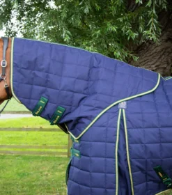 Premier Equine Lucanta 450g Stable Rug With Neck Cover Navy -Lemieux Shop lucanta stable rug 450g navy 3