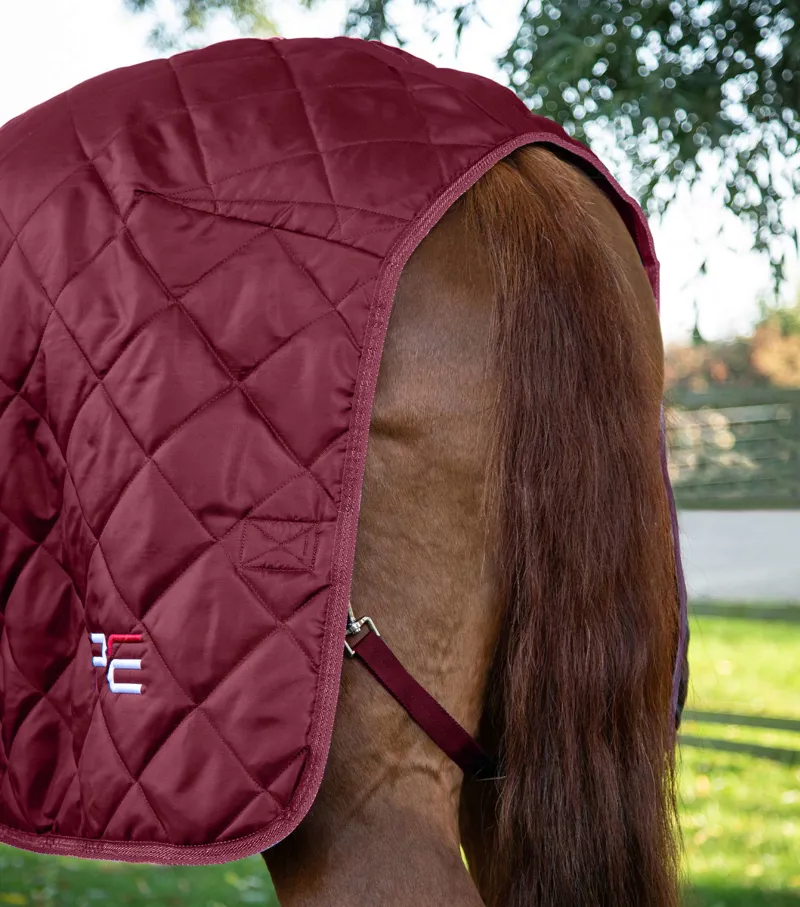 Premier Equine Tuscan Stable Rug 200g Burgundy 6 Premier Equine Tuscan Stable Rug 200g Burgundy - Image 6
